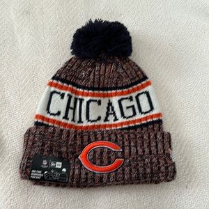Men's New Era Navy Chicago Bears 2018 NFL Official Primary Logo Sport Knit Hat
